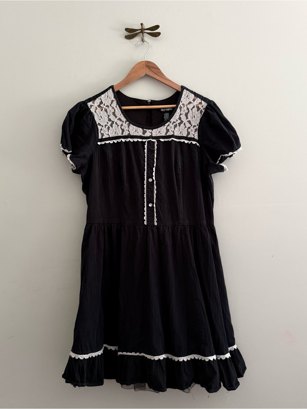 Hot Topic Vintage Black Dress-Style Blouse with White Lace Yoke size 16